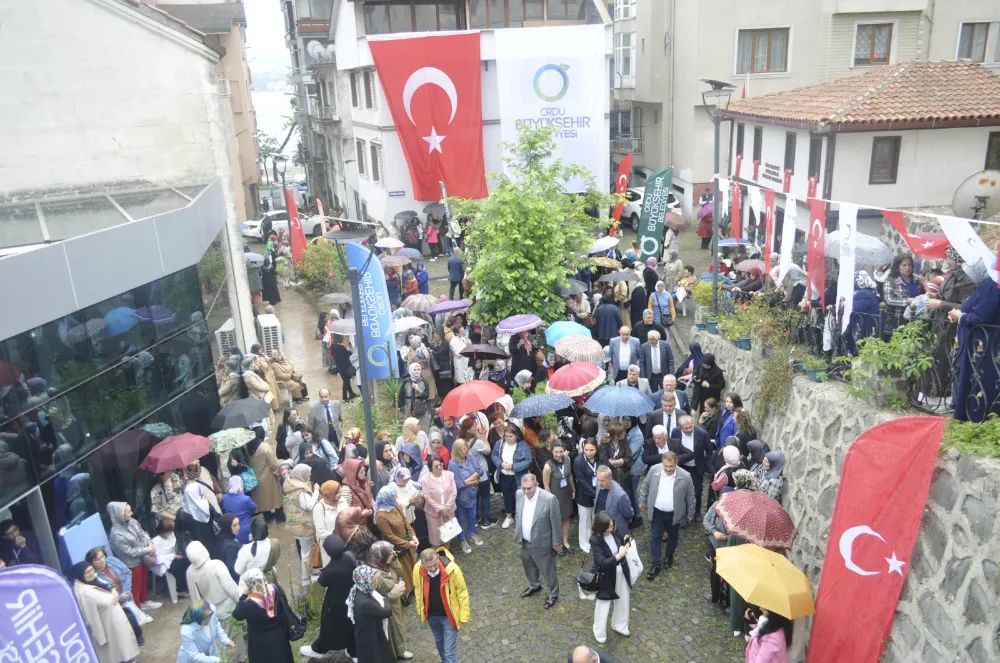 ÜNYE ORMEK’İN YILSONU SERGİSİNE YOĞUN İLGİ