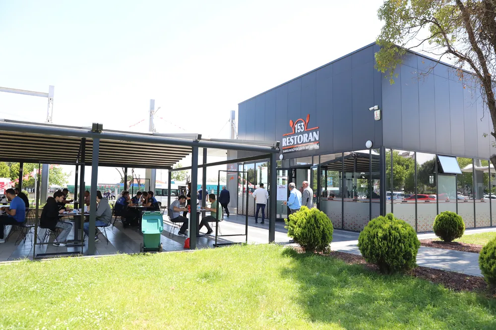 153 Restoran yaptığı fiyat düzenlemesiyle vatandaşların beğenisini topluyor. 