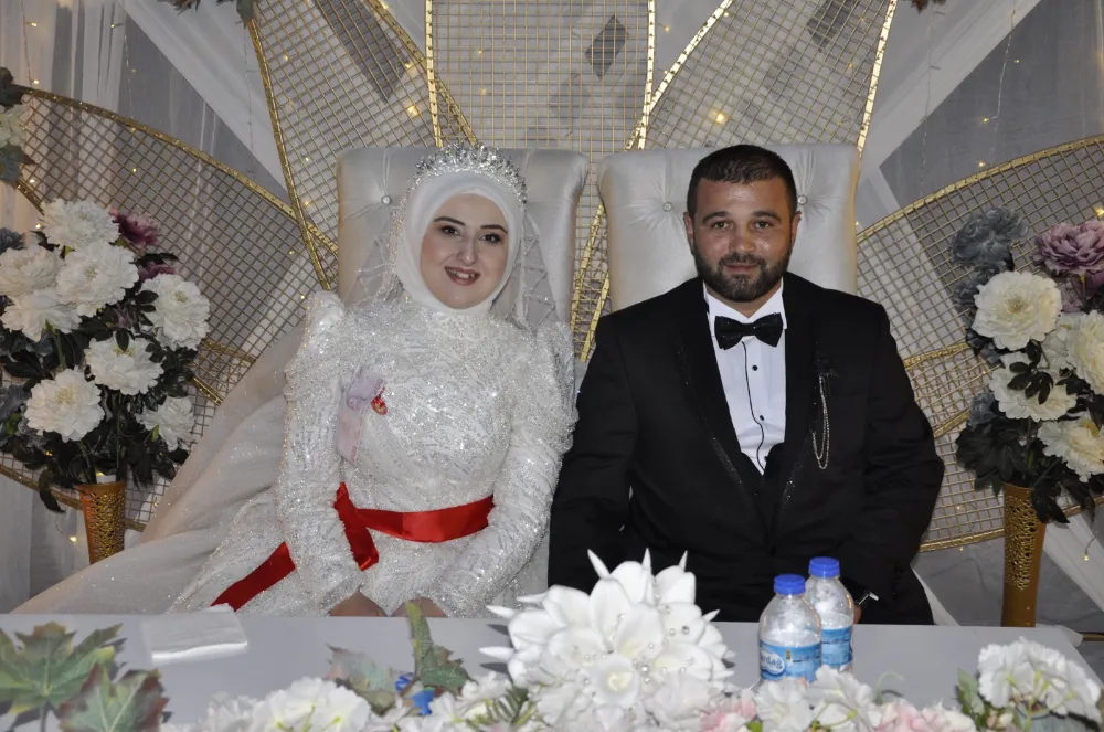 ASLIHAN İLE ÖZKAN BİR ÖMÜR BOYU MUTLULUĞA EVET DEDİ…