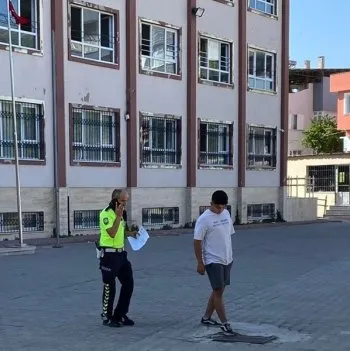 NÜFUS CÜZDANI MAZGALA DÜŞTÜ SINAVA GİREMEDİ.