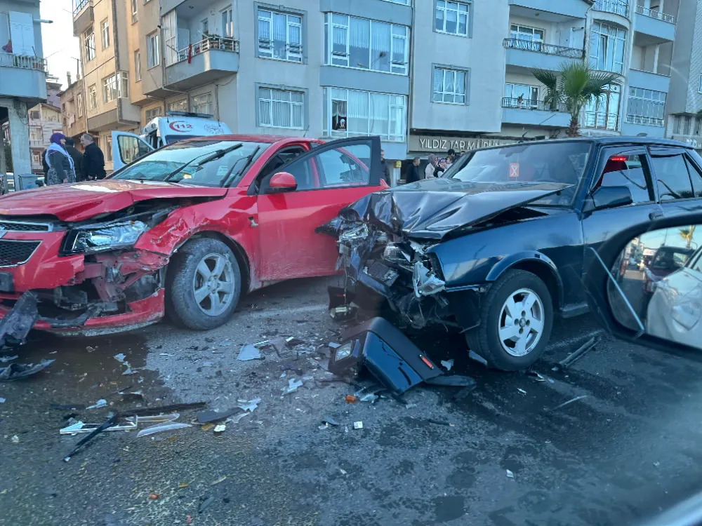 Ünye Fevzi Çakmak Mahallesi’nde Kaza: 3 Yaralı