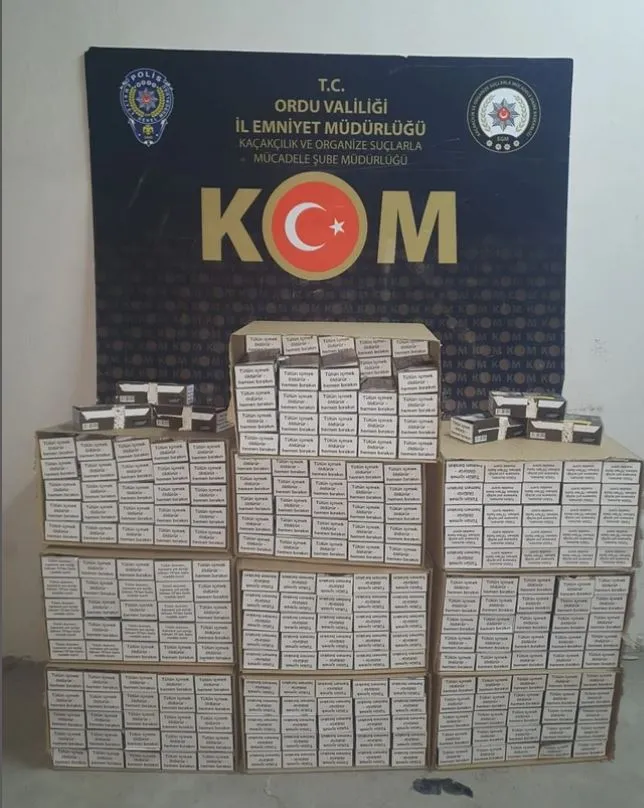 ORDU EMNİYETİ KAÇAK TÜTÜN OPERASYONUNDA 100 BİN DAL DOLU MAKARON ELE GEÇİRDİ.