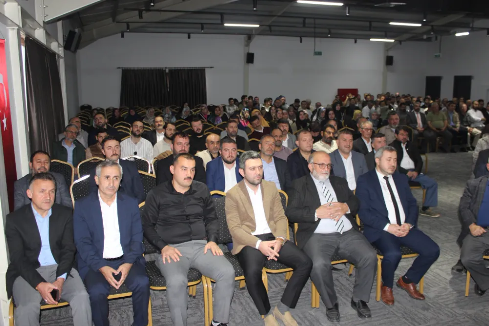 CAMİ GÖREVLİLERİ VE KUR’AN KURSU ÖĞRETİCİLERİ İSTİŞARE TOPLANTISI GERÇEKLEŞTİ