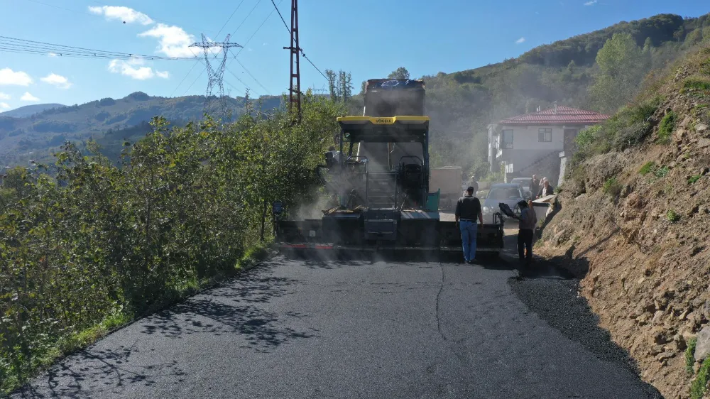 GÖLKÖY’ÜN 3 MAHALLESİNE ASFALT KONFORU…
