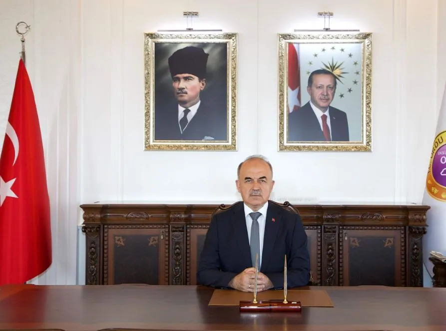 VALİ MUAMMER EROL: CUMHURİYET, TÜRK MİLLETİNİN BAĞIMSIZLIK İRADESİNİN EN GÜÇLÜ İFADESİDİR