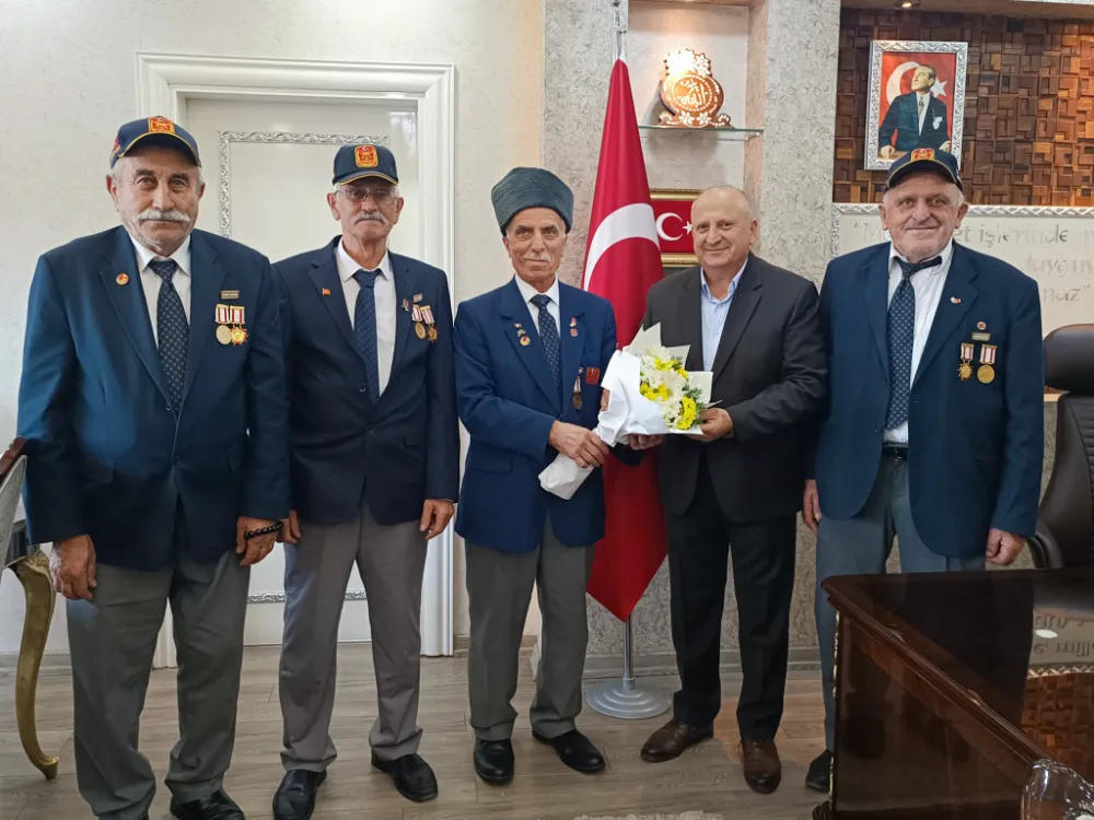 BAŞKAN TAKICI VE GAZİLERDEN TAVLI’YA TEŞEKKÜR ZİYARETİ