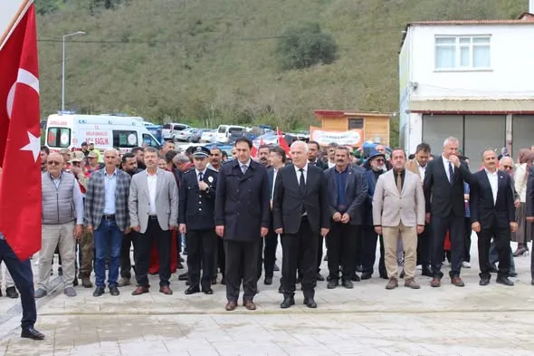 İkizce’de 102. Yıl Cumhuriyet Yürüyüşü Gerçekleştirildi...