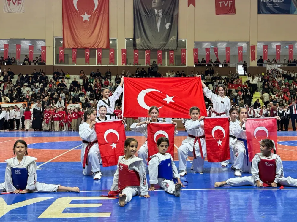 Coşku Kapalı Spor Salonun