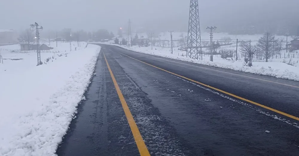 Çambaşı Yaylası’nda Kar Etkili Oldu.