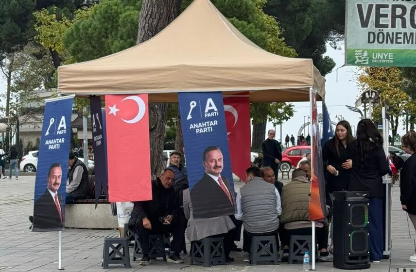 ANAHTAR PARTİ’DE ÜYE KAYITLARI SÜRÜYOR
