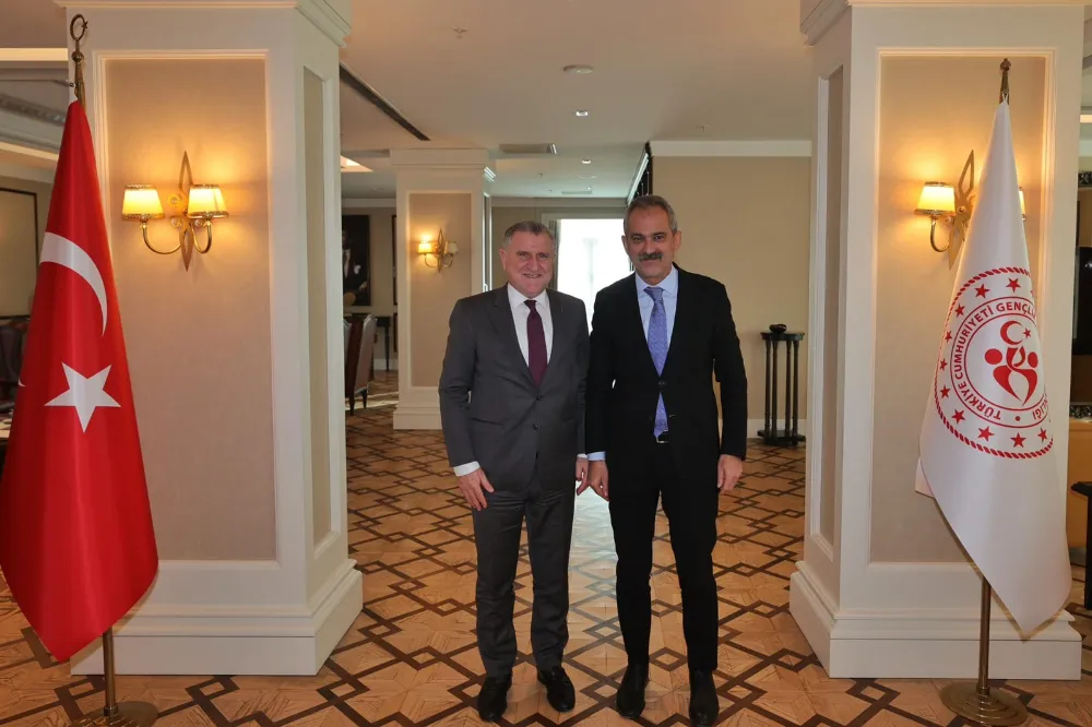 Özer’den 4 ilçeye müjde…