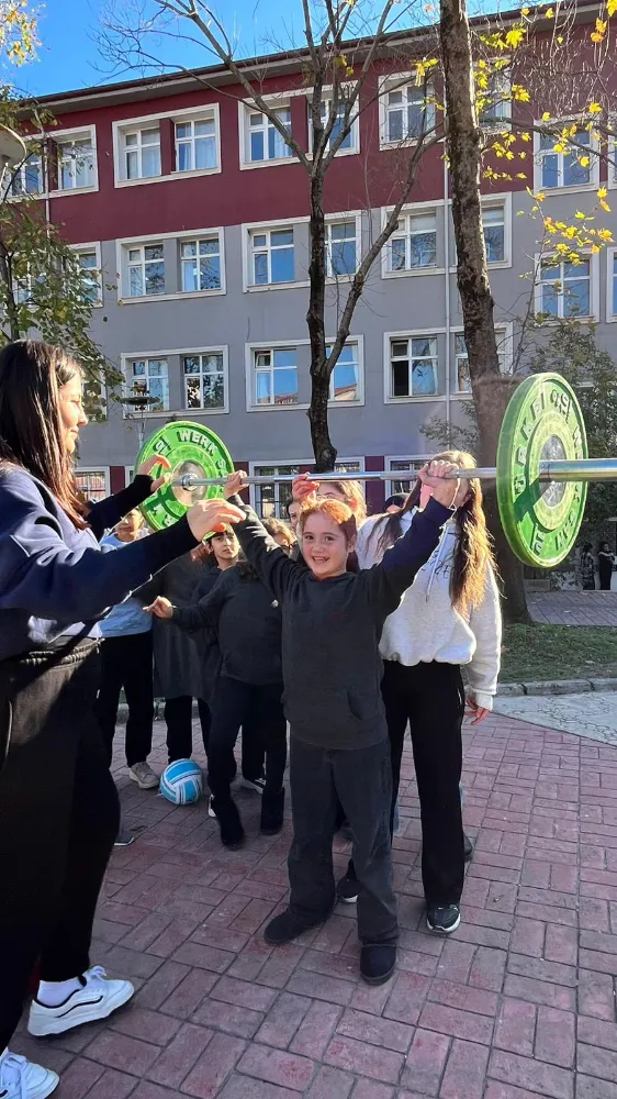 Ünye İmam Hatip Öğrencileri Spora Teşvik Ediliyor…