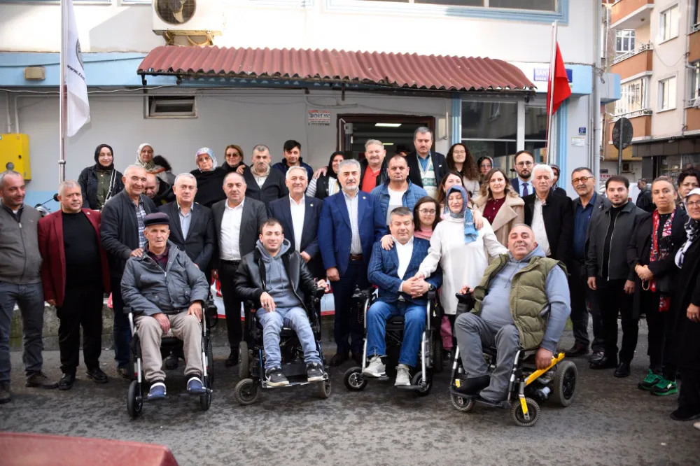 VEKİLLERDEN ENGELLİ DERNEKLERİNE ANLAMLI ZİYARET