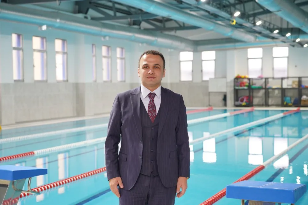 Başkan Kibar, Dolunay Kapalı Yüzme Havuzu