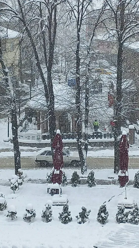 Ladik, Kavak ve Asarcık ilçelerinde bugün eğitime ara verildi. 