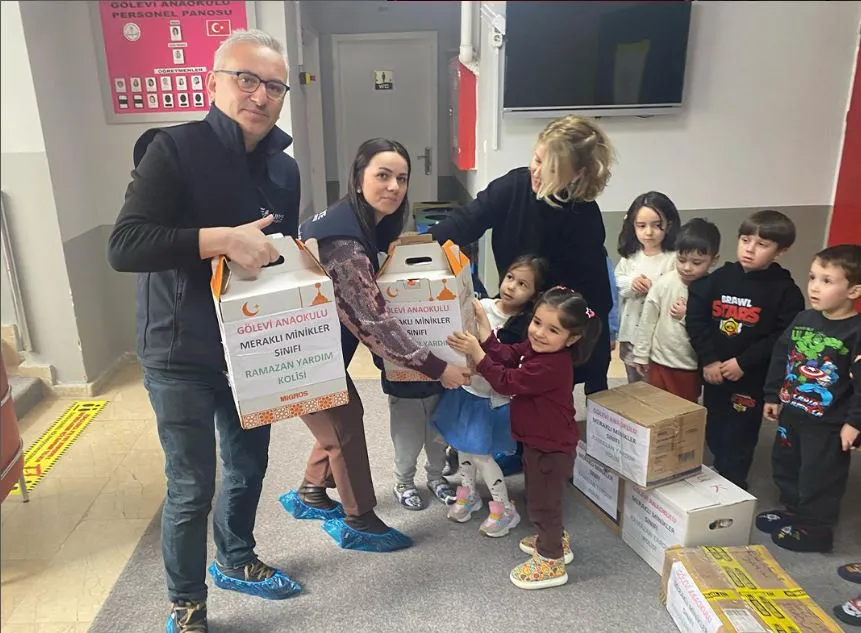 GÖLEVİ ANAOKULU’NUN MİNİK ELLERİ HAZIRLADI, ÜNYE BELEDİYESİ DAĞITIMINI YAPTI