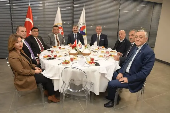 Vali Tavlı Samsun Ticaret Ve Sanayi Odası