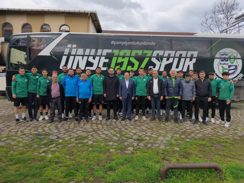Başkan Tavlı’dan Ünye 1957 Spor’a Moral Ziyareti