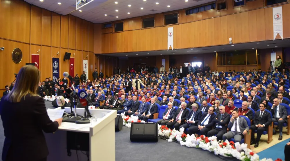 OMÜ 50. Yılını Akademi Ödülü Töreniyle Kutladı