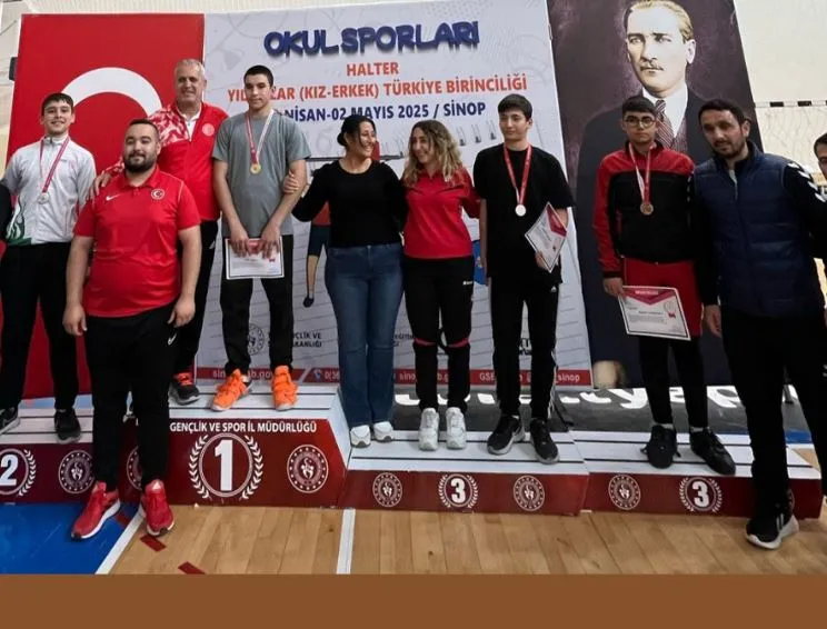 ÜNYELİ HALTERCİ ÖMER FARUK CANDEMİR’DEN BÜYÜK BAŞARI…