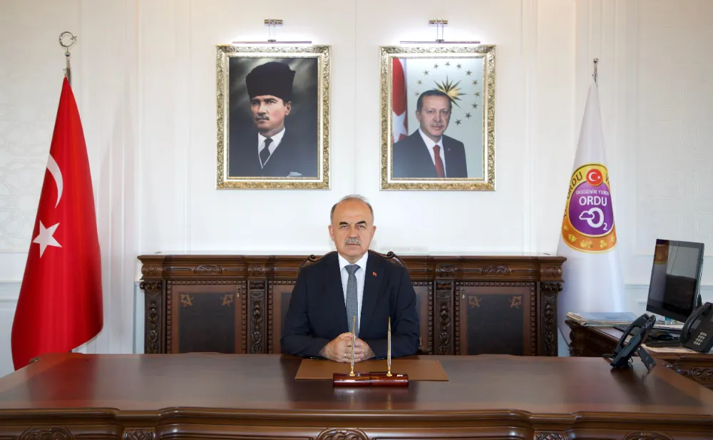 VALİ EROL “GAZETECİLER, BİR TOPLUMUN GÖZÜ, KULAĞI VE DİLİDİR”