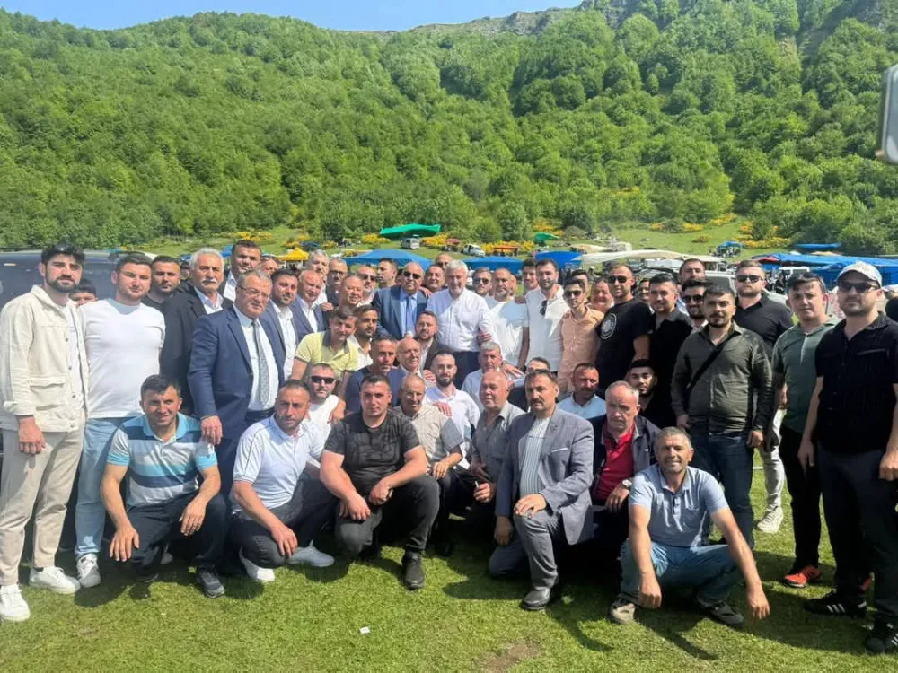 BAŞKAN TİTİZ : “ENVER YILMAZ GÖREVDE OLMADAN HİZMET YAPTIRAN BAŞKAN OLARAK TARİHE GEÇTİ”