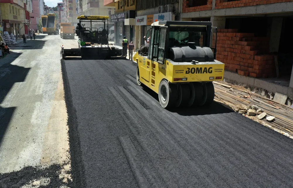 ÜNYE ARZANOĞLU CADDESİ ASFALTLANIYOR…