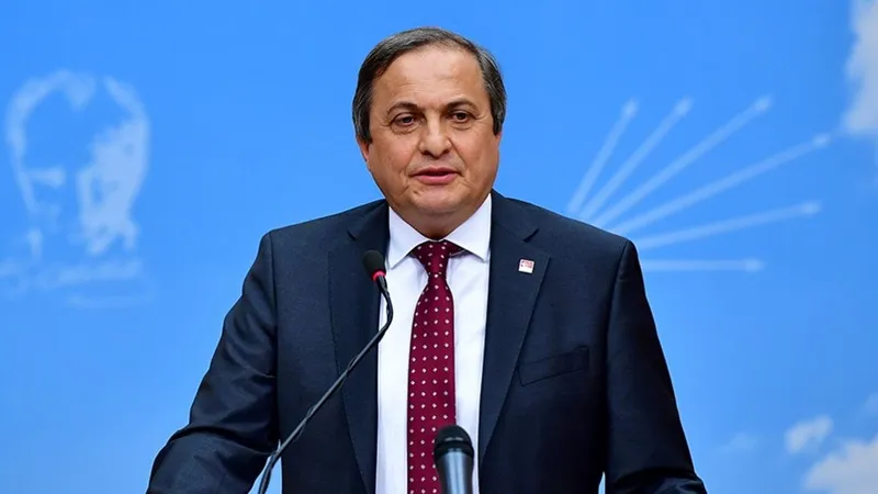 Torun;  “Zirai Don Üreticiyi Vurdu, Bakanlık Seyirci Kaldı”