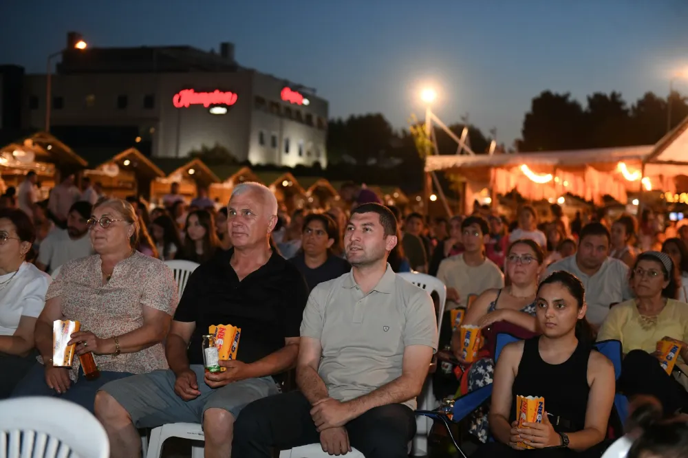 Açık Hava Sinema Günleri, bu yıl da renkli anlara ev sahipliği yaptı. 