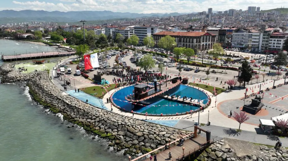 RÜSUMAT NO: 4 GEMİSİ VE AÇIK HAVA MÜZESİNE ZİYARETÇİ AKINI