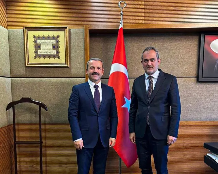 İSA DEMİRCİ’DEN MAHMUT ÖZER’E TEŞEKKÜR