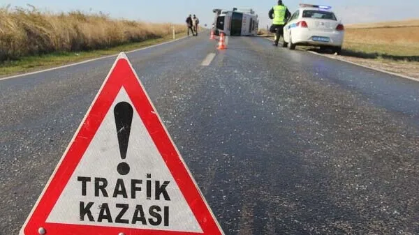 Fındık İşçilerini Taşıyan Minibüs Uçuruma Yuvarlandı: 4 Ölü, 18 Yaralı