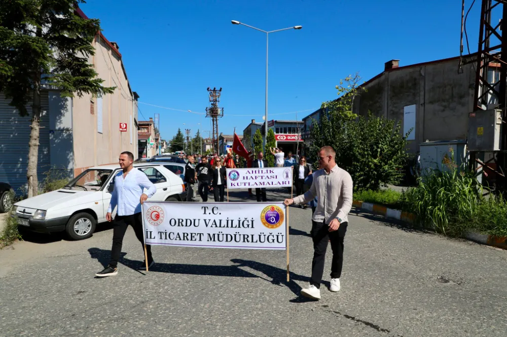 ALTINORDU’DA AHİLİK YÜRÜYÜŞÜ YAPILDI