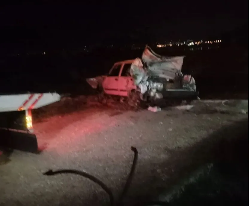 ÜNYE’DE OTOMOBİL DENİZ KENARINA UÇTU!